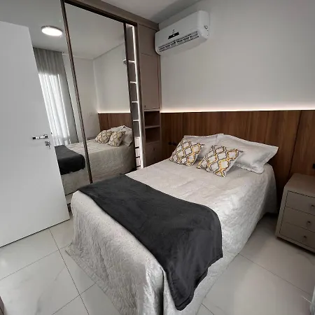 Apartamento moderno próximo a Oktoberfest! Blumenau Exterior foto